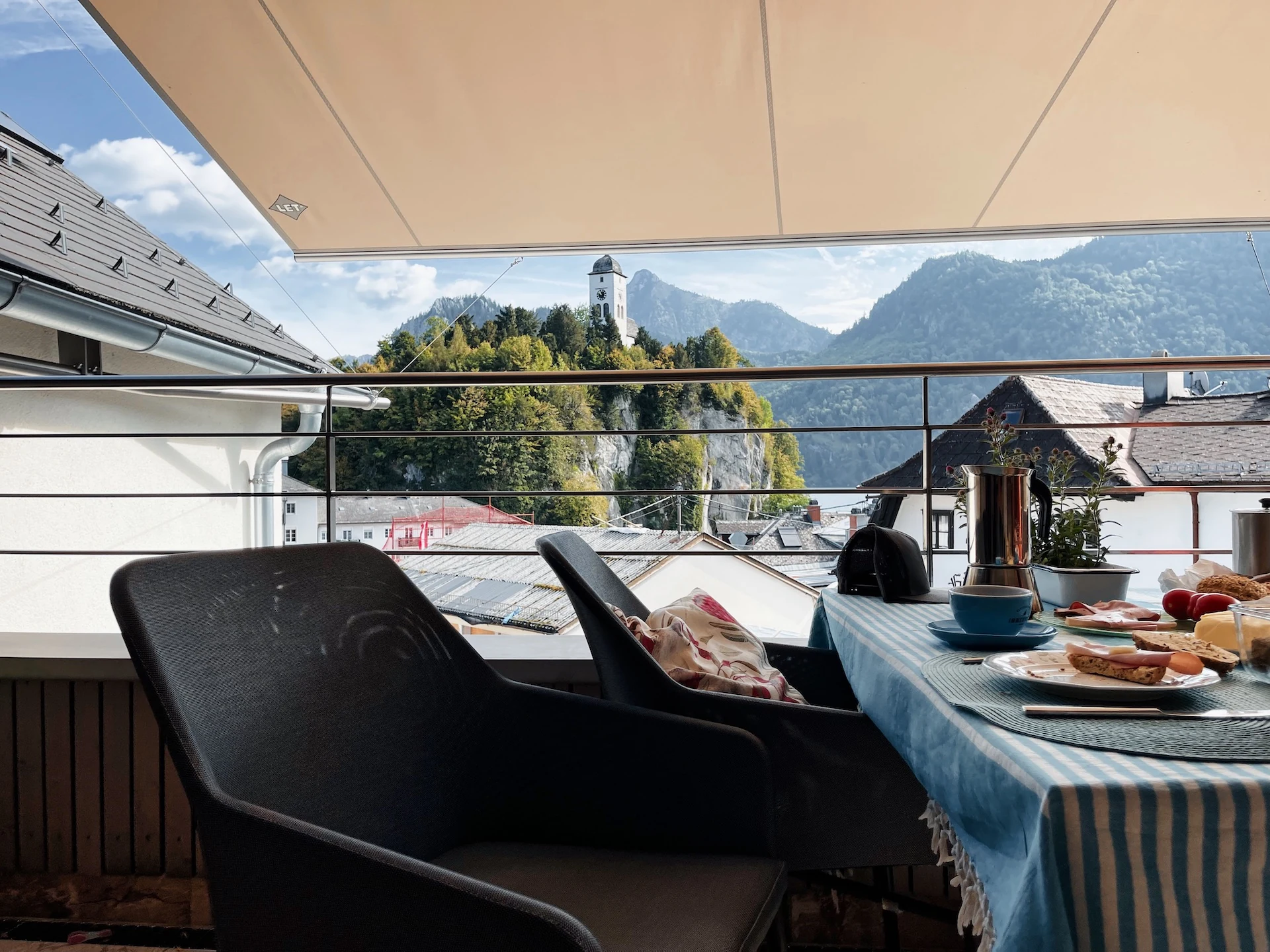 38 LET LOIDLs Guesthouse Trapez 25